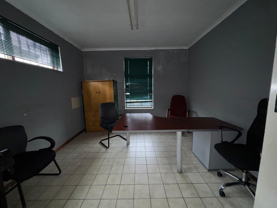 3 Bedroom Property for Sale in Hillcrest Heights Western Cape